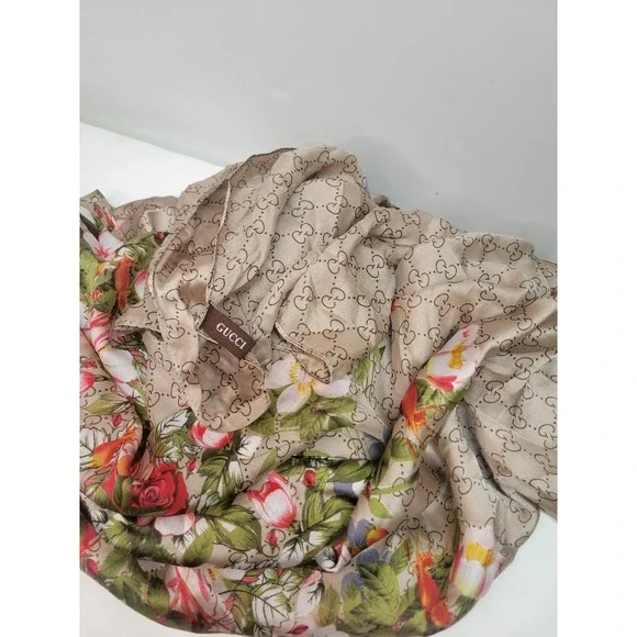 Gucci Silk Scarf Floral Print Beige GG Monogram Made in Italy Luxury 72x36 - Picture 4 of 12
